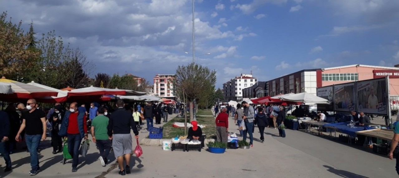 PAZAR YERLERİ NORMALE DÖNÜYOR