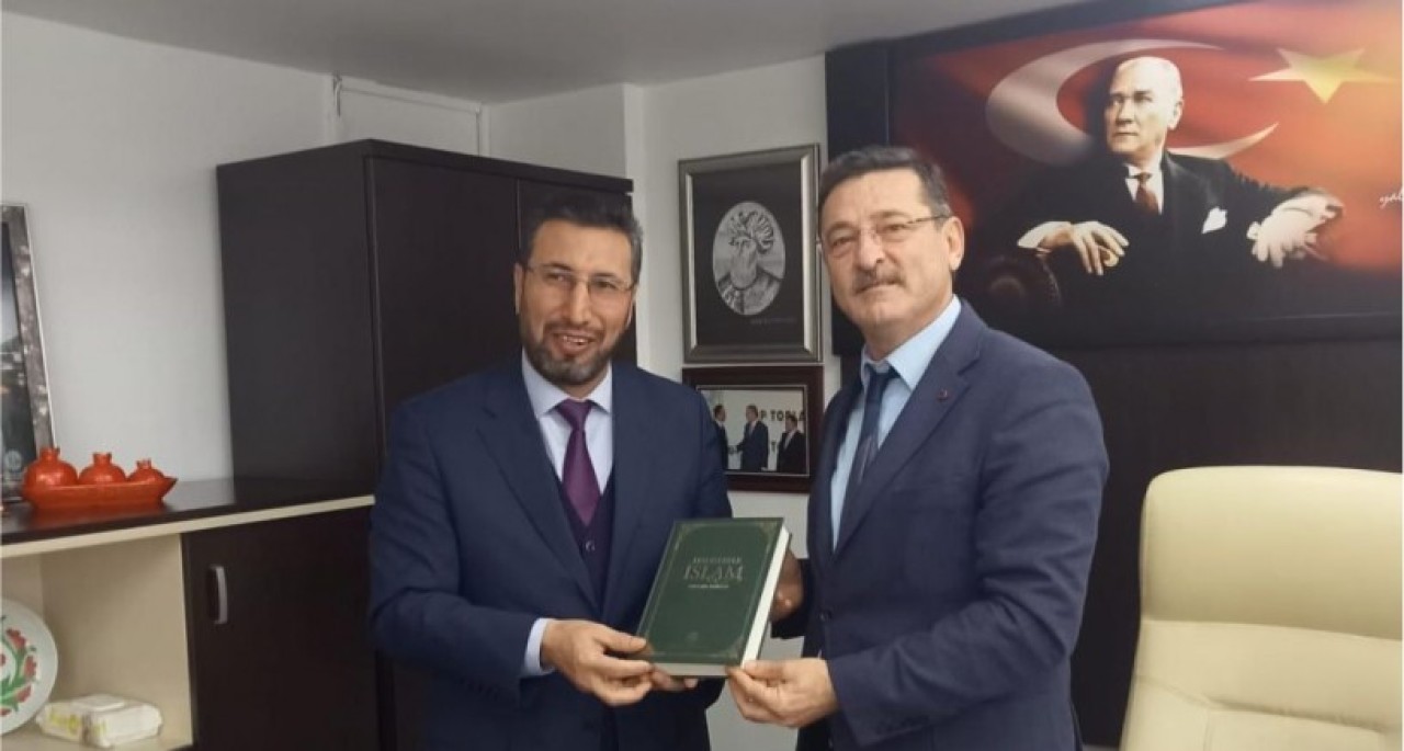 PEHLİVAN’DAN HUZUREVİ ZİYARETİ