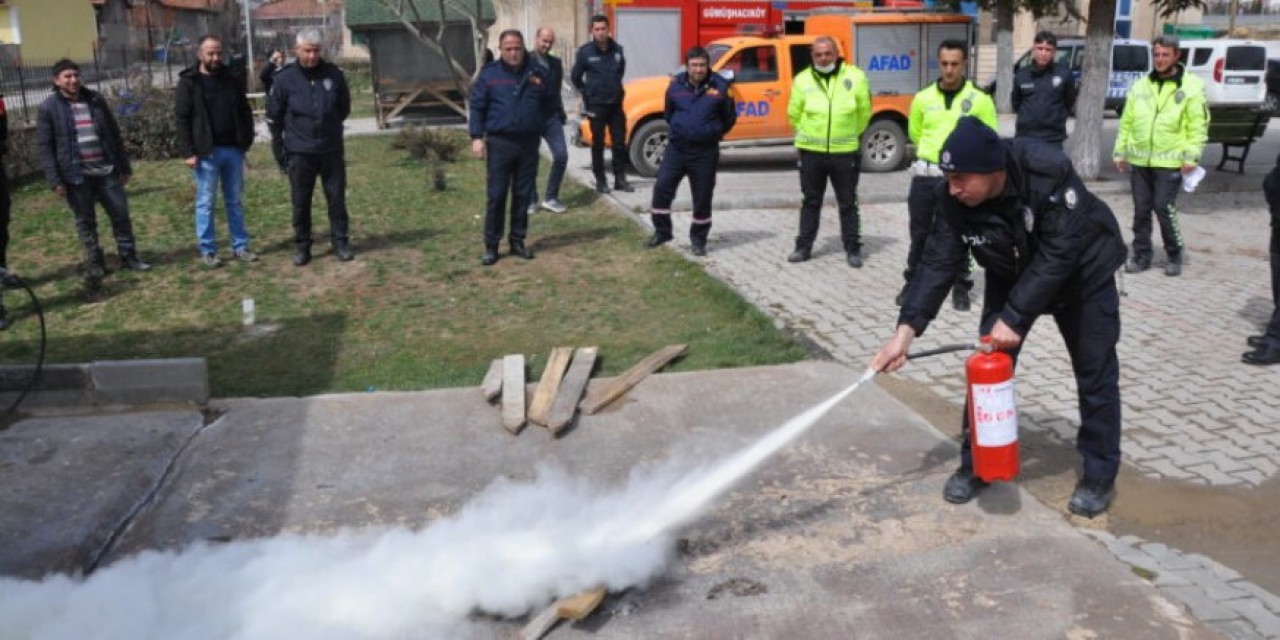 Polislere Farkındalık Eğitimi Verildi