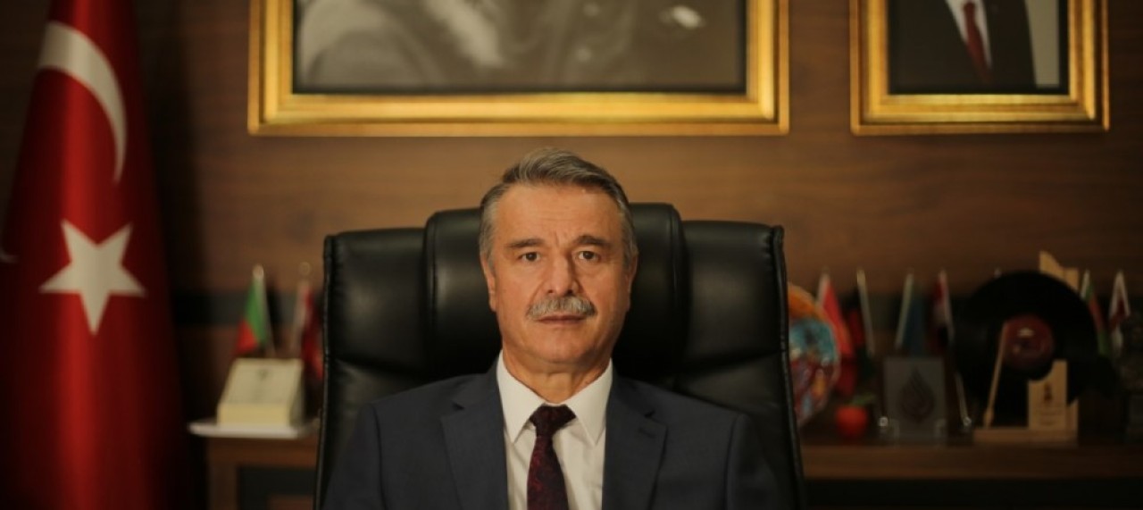 REKTÖR ELMACI’NIN ÇANAKKALE ZAFERİ KUTLAMA MESAJI