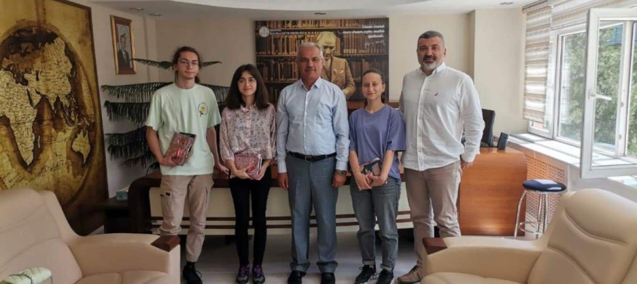ŞAMPİYONLARDAN ÖNCE OKULLARINA, SONRA YOZGAT’A ZİYARET