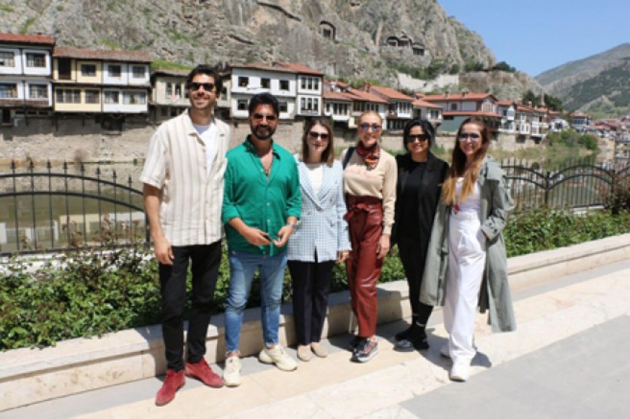 SANATÇILARA AMASYA TANITILDI