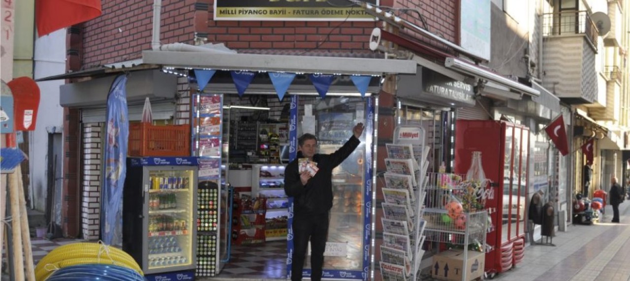ŞANSIMIZA İNANIYORUZ