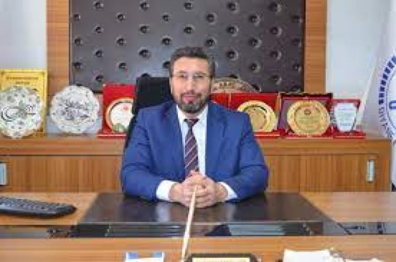 ŞEFKAT VE RAHMET KAPLASIN DÖRT BİR YANIMIZI