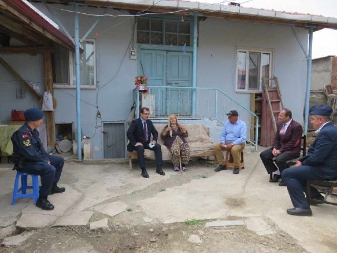 Şehit Ailesini Ziyaret Etti