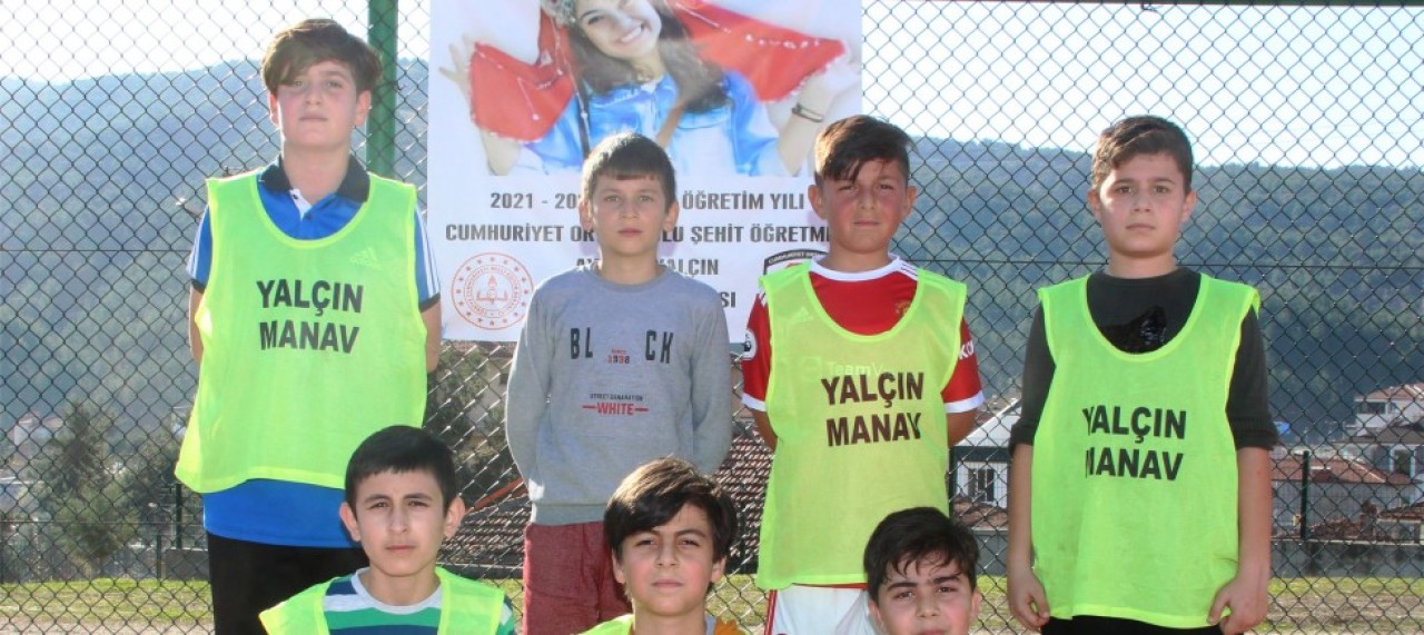 ŞEHİT ÖĞRETMEN AYBÜKE YALÇIN ADINA TURNUVA DÜZENLENDİ