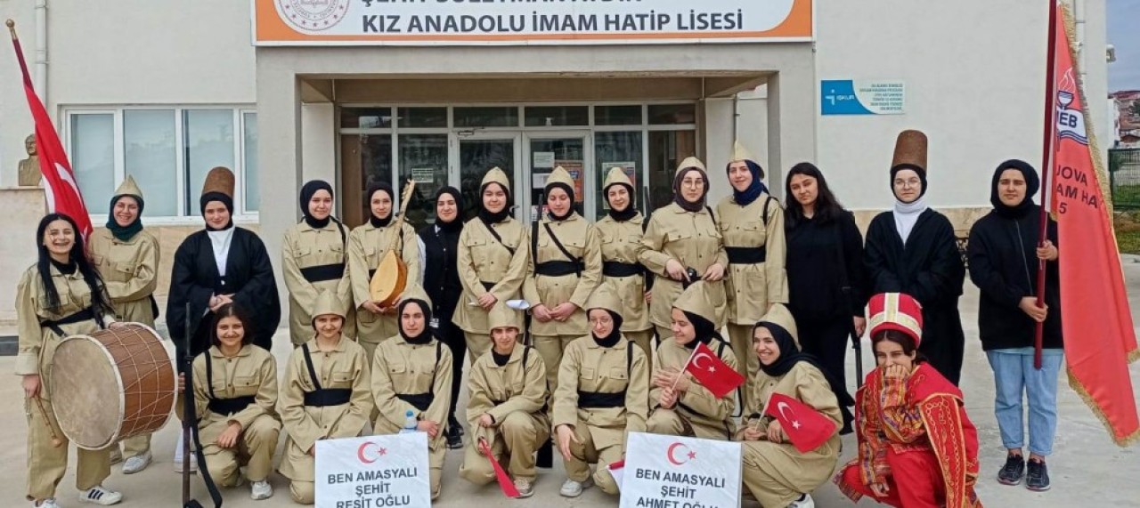 ŞEHİT SÜLEYMAN AYDIN KIZ ANADOLU İHL’DEN KADİRŞİNAS DAVRANIŞ