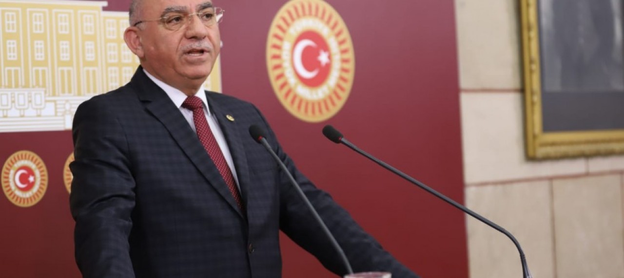 SEN KARNE NOTUNU ÇOKTAN ALDIN!
