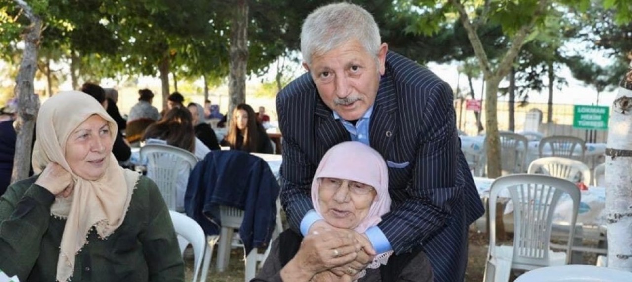 SIRA DIŞI BİR BELEDİYECİLİĞİ ORTAYA KOYDUK