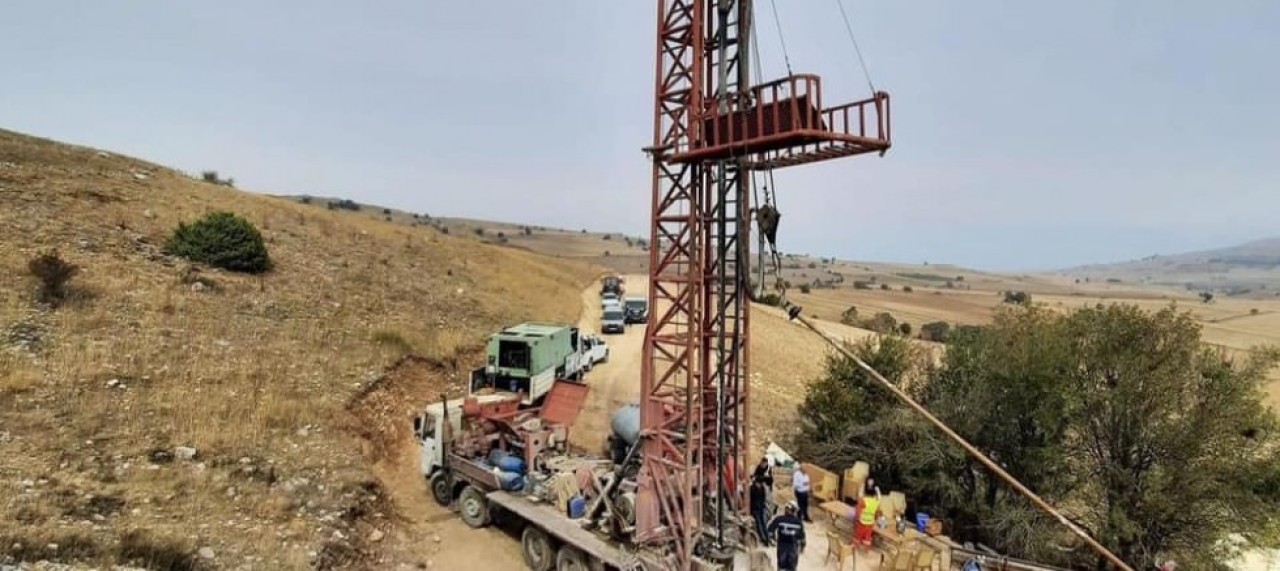 SOMA  KÖYÜ'NDE SONDAJ YÜZLERİ GÜLDÜRDÜ