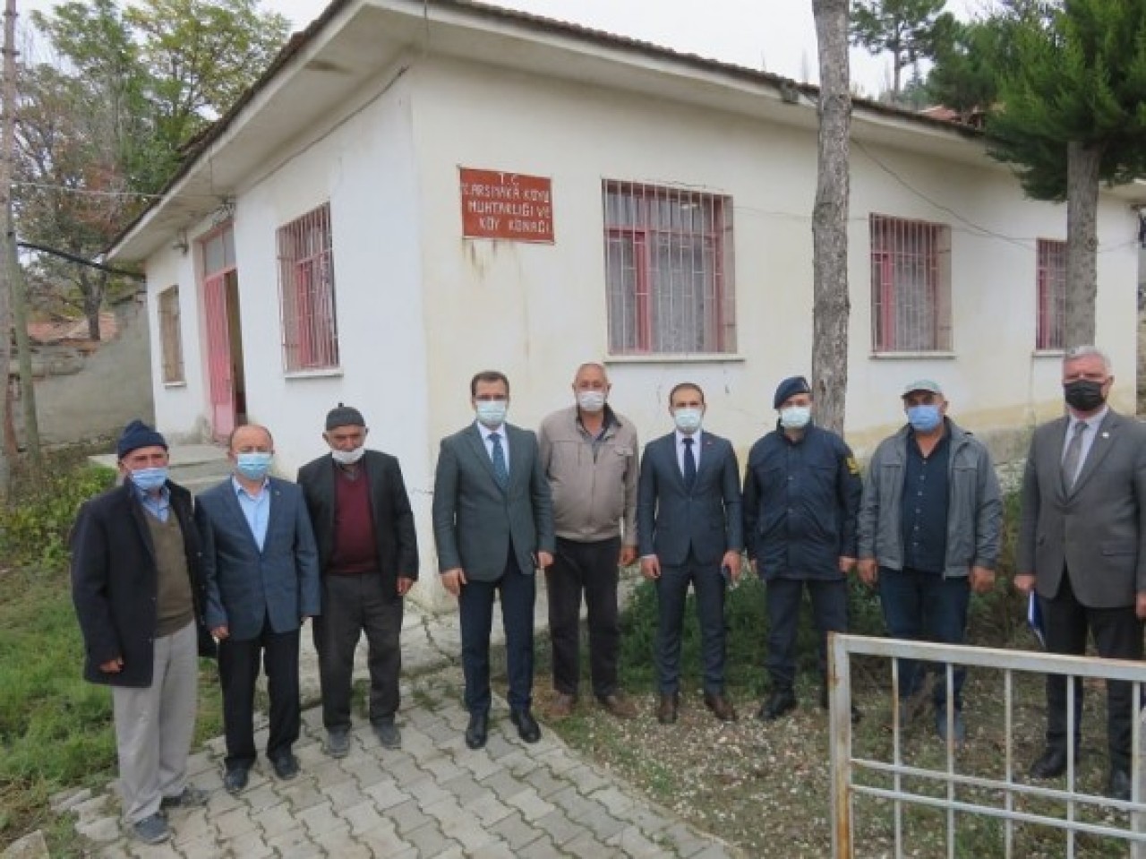 SORUNLARI YERİNDE DİNLEDİ