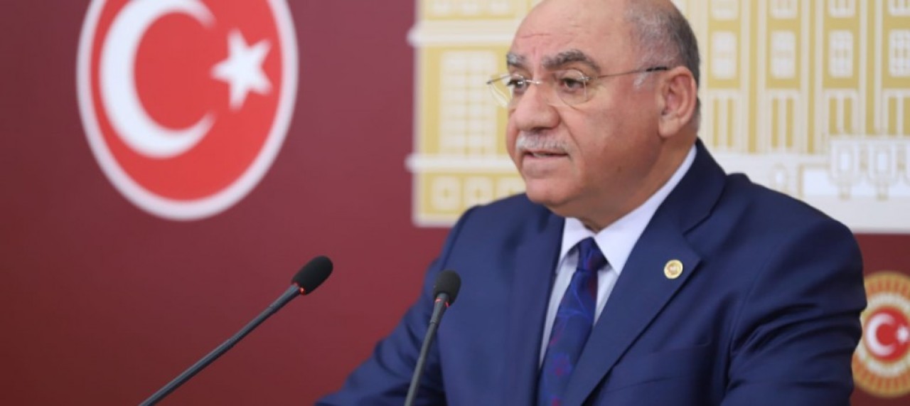 SOSYAL HİZMET ALANLARINDA HAYATA GEÇİRİLEN DEVRİM NİTELİĞİNDE ÇALIŞMALAR VAR