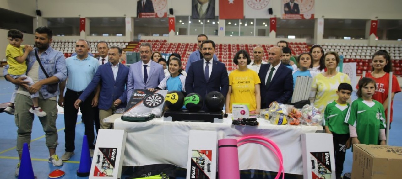 SPOR AŞKI ENGEL TANIMIYOR!