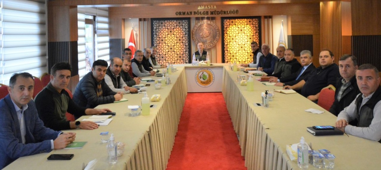 ŞUBE MÜDÜRLERİ TOPLANTISI YAPILDI