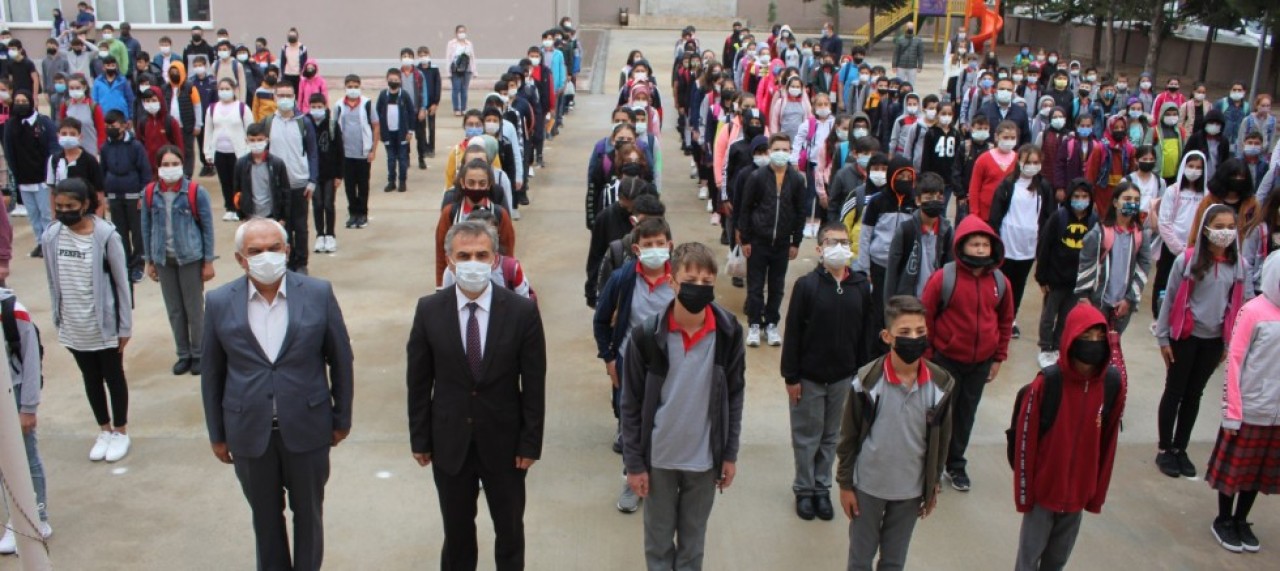 SULUOVA’DA 9 BİN 274 ÖĞRENCİ DERS BAŞI YAPTI