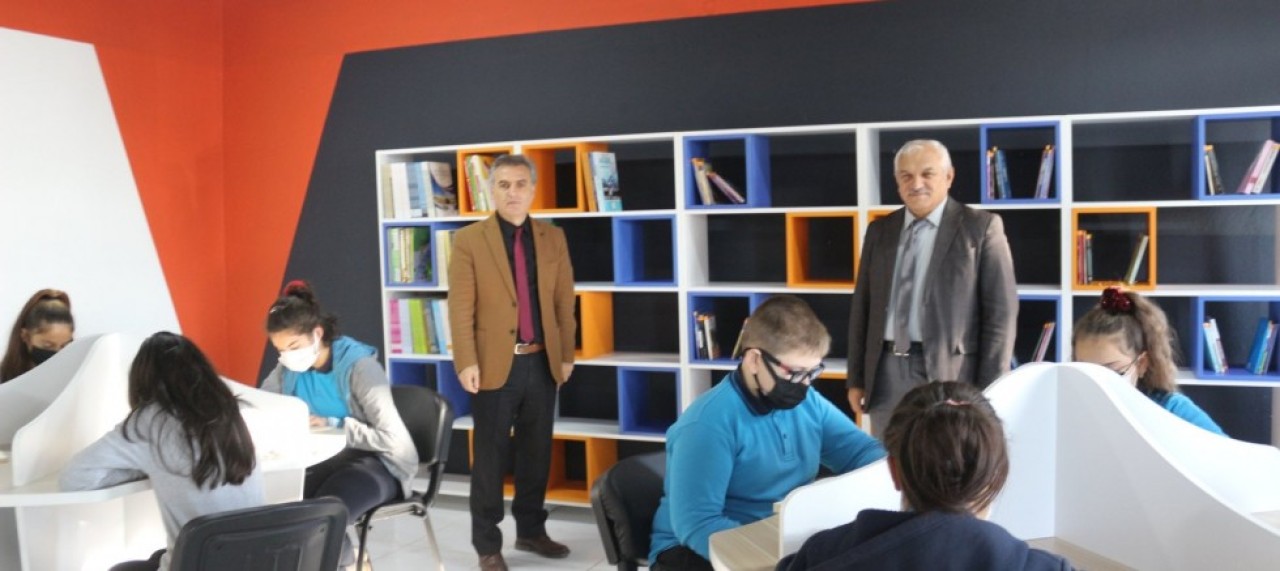 SULUOVA'DA KÜTÜPHANESİZ OKUL KALMAYACAK !