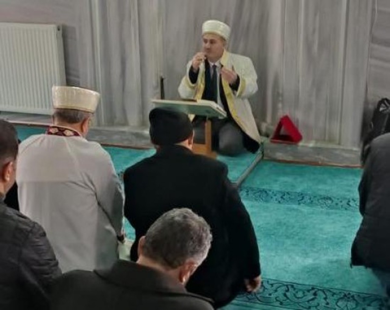 SULUOVA’DA YAĞMUR İÇİN DUA EDİP, KURBANLAR KESİLDİ