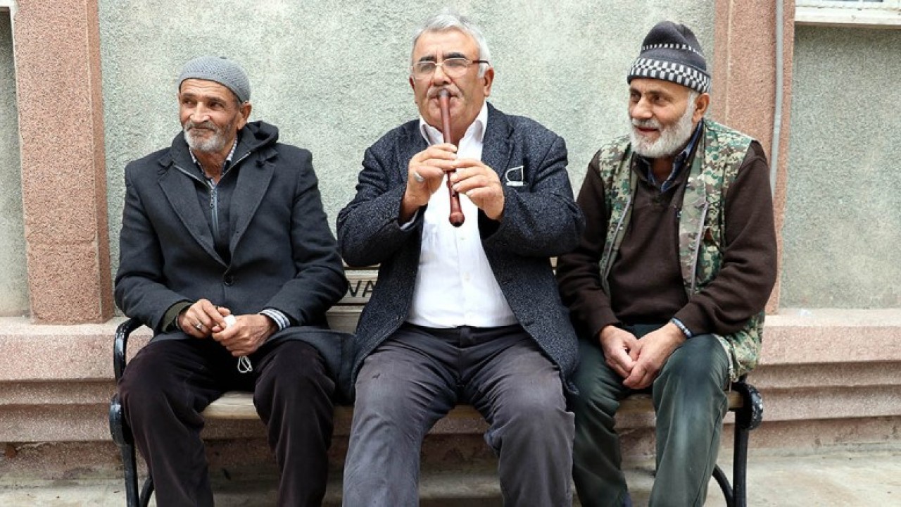 SULUOVA'NIN  KAVALCISI HASAN DAYI