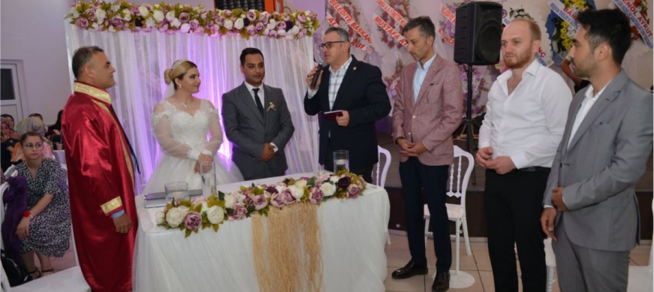 SÜRMELİ AİLESİNİN MUTLU GÜNÜ