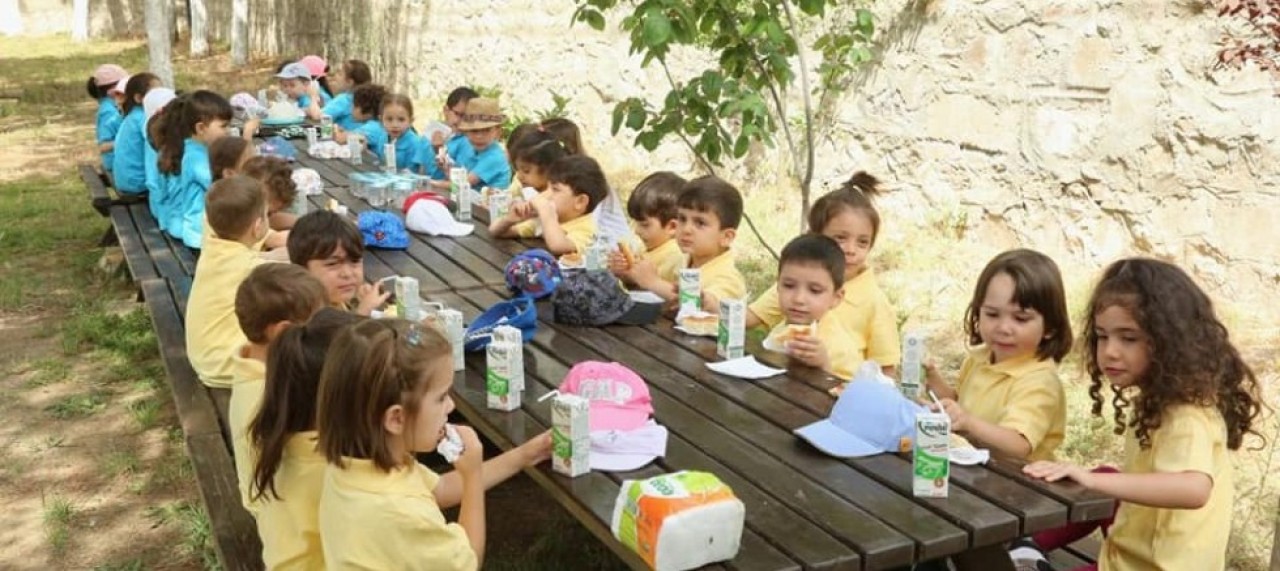 SÜT GÜNÜNÜ ANAOKULU ÖĞRENCİLERİ İLE KUTLADILAR