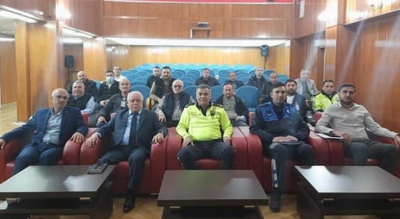 Taksicilere Güvenlik Eğitimi Verildi