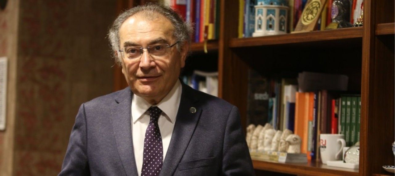 TARHAN: “HERKES BİLGELİK YOLUNDA KENDİNİ GELİŞTİRMELİ”