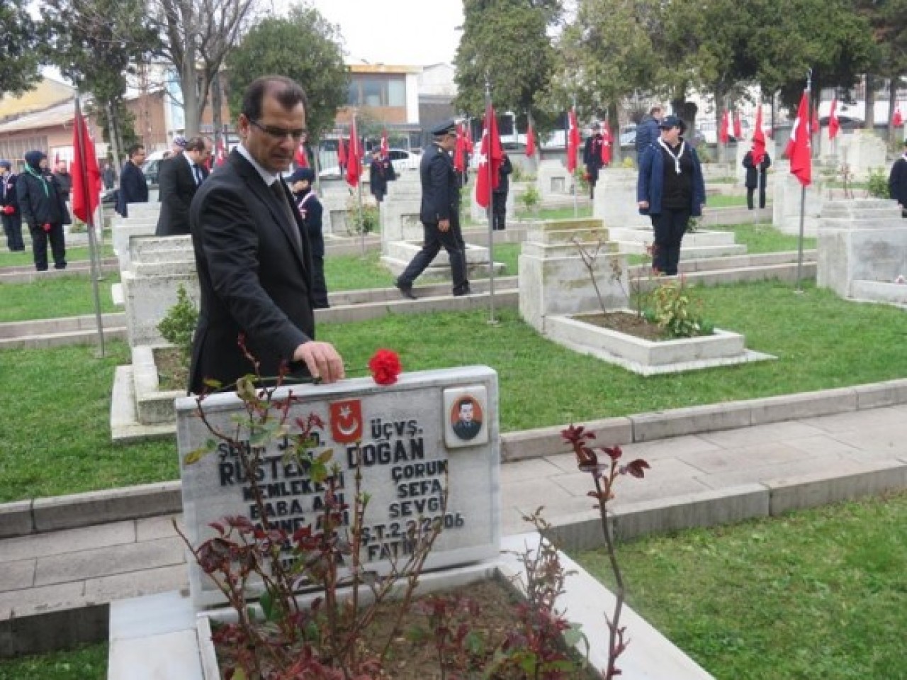 TARİHTE EŞİNE AZ RASTLANIR BİR KAHRAMANLIK DESTANIDIR