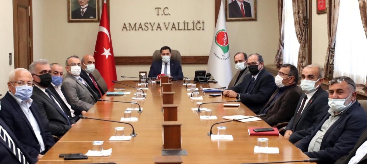 TARIM SEKTÖRÜNÜN EN ÖNEMLİ SORUNU SULAMA