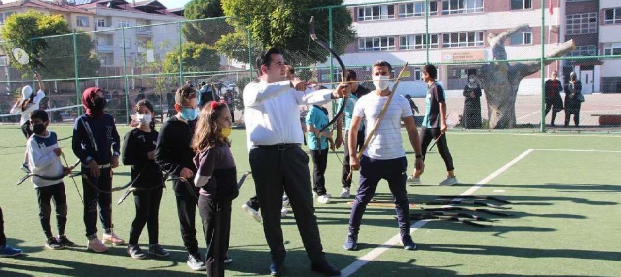 TAŞOVA’DA SPOR HAFTASI ETKİNLİĞİ