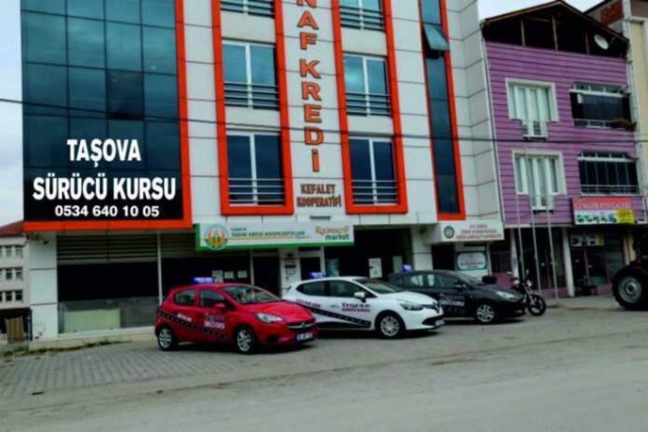 TAŞOVA TARIM KREDİ KOOPERATİFİ GENEL KURUL TOPLANTISINA GİDİYOR