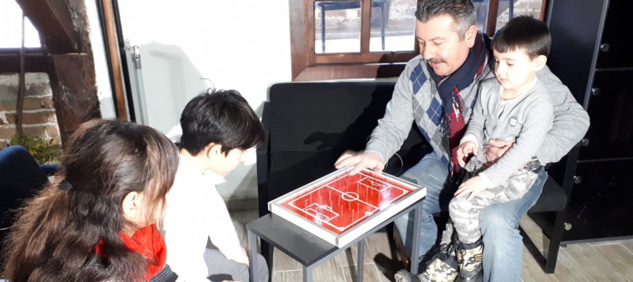TEKNOLOJİ VE SOSYAL MEDYA BAĞIMLILIĞINA SON