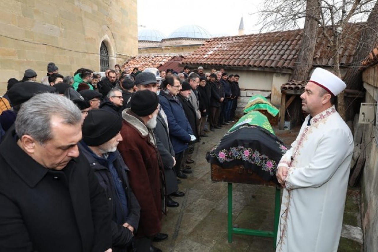 TESLİME ÇALKAN, SON YOLCULUĞUNA UĞURLANDI
