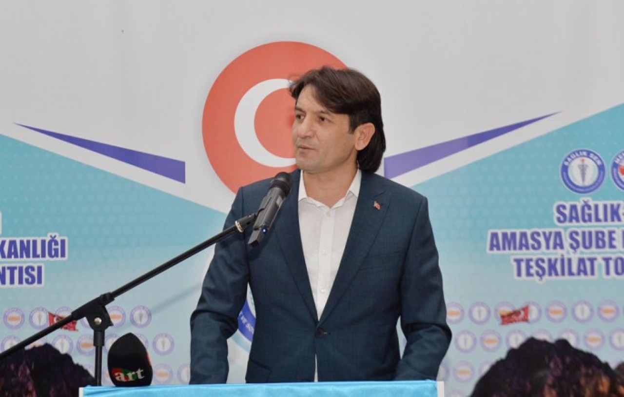 TEZ ÖDÜLLERİNE BAŞVURU TARİHİ UZATILDI