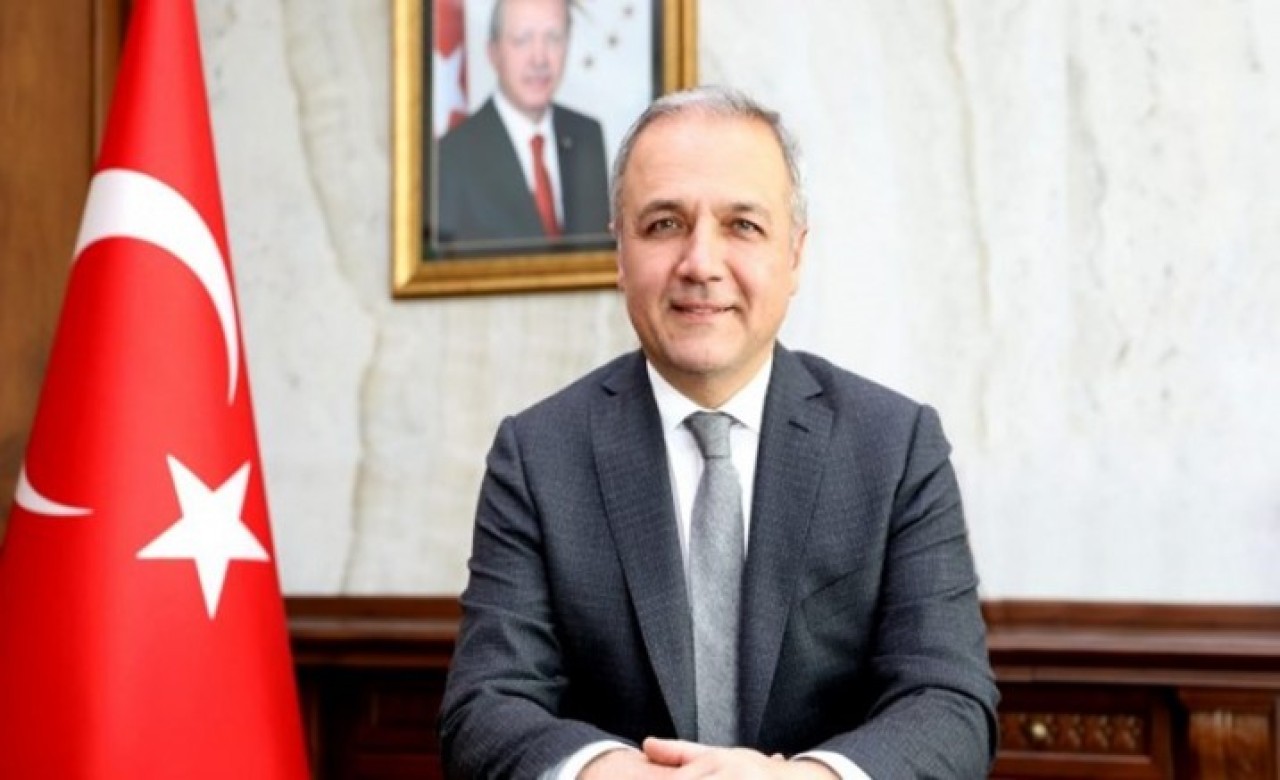 TÜM MESLEKTAŞLARIMIN GÜNÜNÜ KUTLUYORUM
