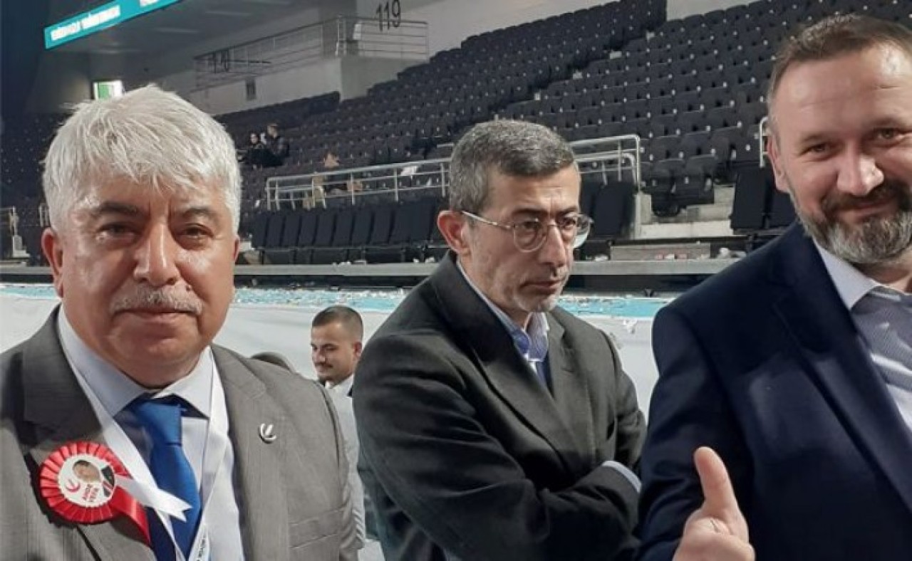 TUNÇ VE AY BÜYÜK KONGREYE KATILDI