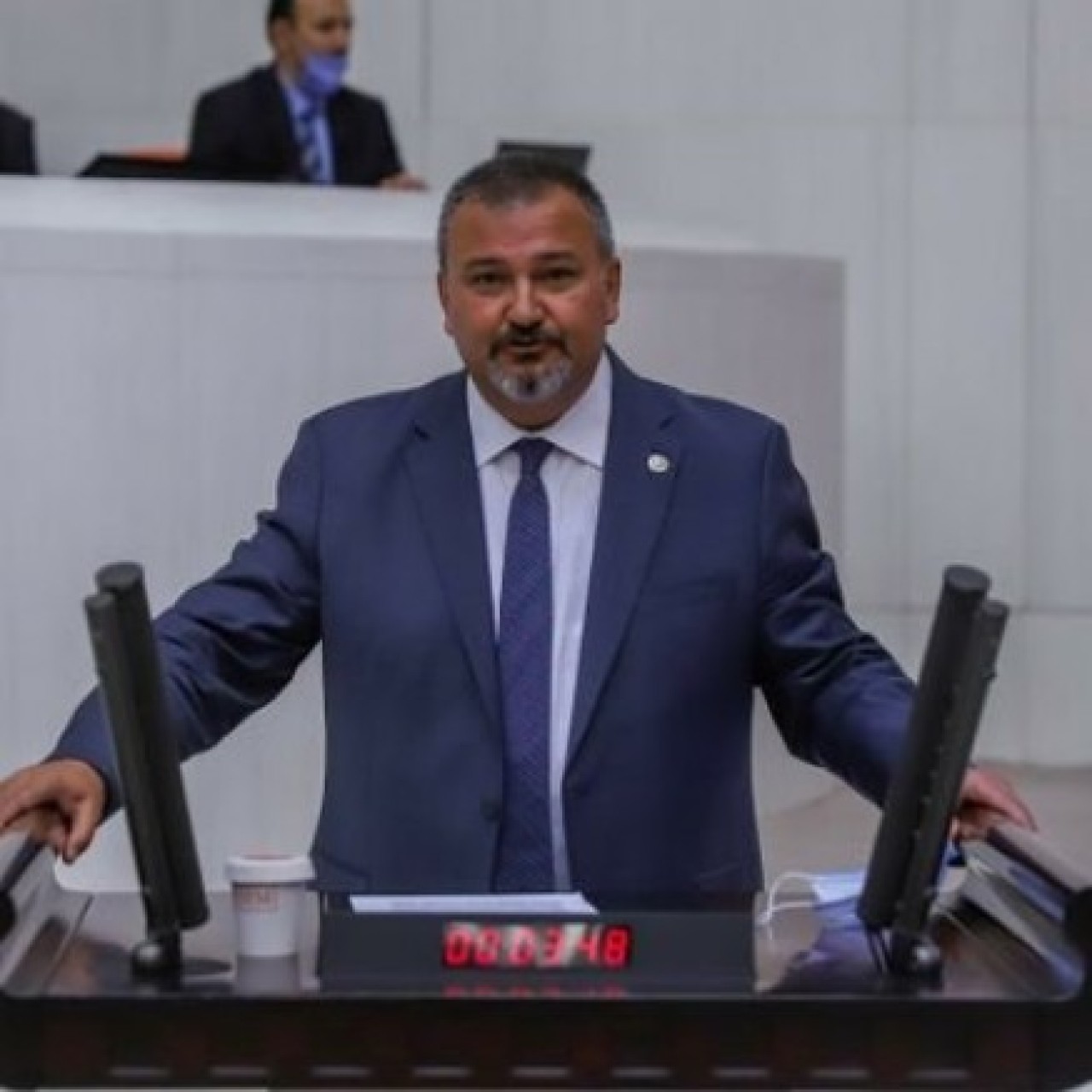 TUNCER: ÇİFTÇİYİ ÖNCE KURAKLIK, ŞİMDİ DE İKTİDAR VURDU
