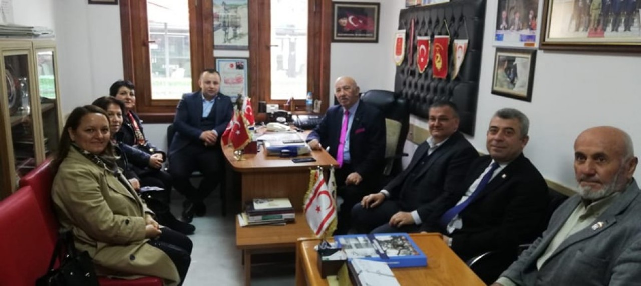 TUNCER’DEN MUHARİP GAZİLER DERNEĞİ’NE ZİYARET