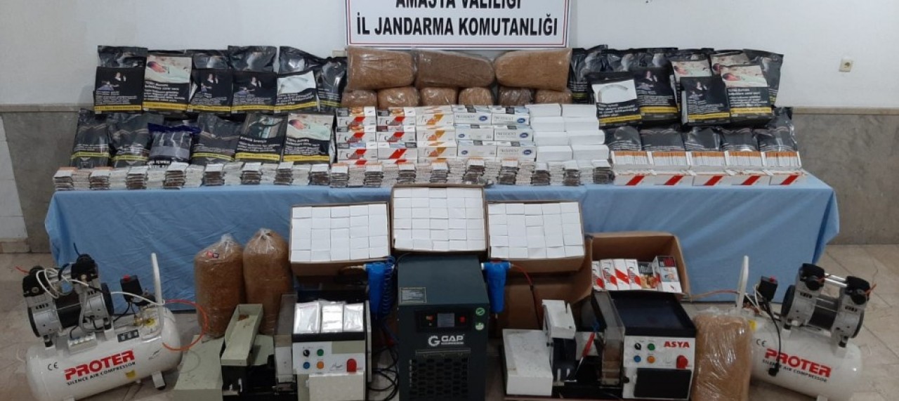 TÜTÜN KAÇAKÇILARINA OPERASYON DÜZENLENDİ