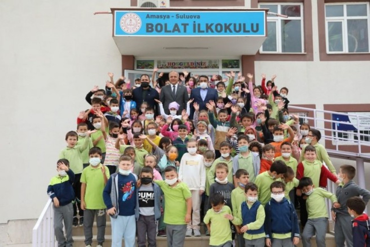 ÜÇOK, ÖĞRENCİLERLE BİR ARAYA GELDİ