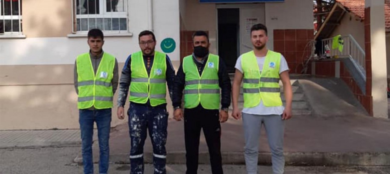 ÜLKÜ OCAKLARINDAN EĞİTİME DESTEK