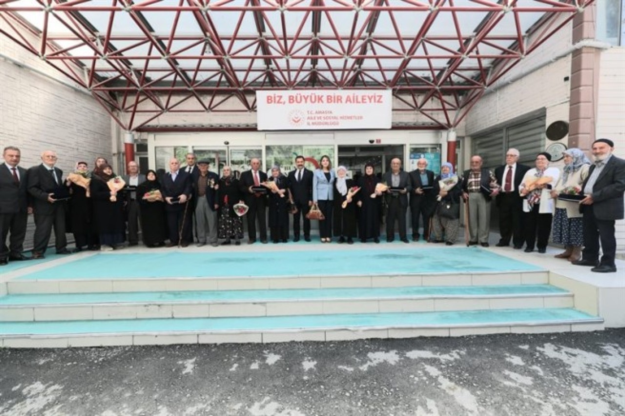ULU ÇINARLARLA KAHVALTIDA BULUŞTULAR