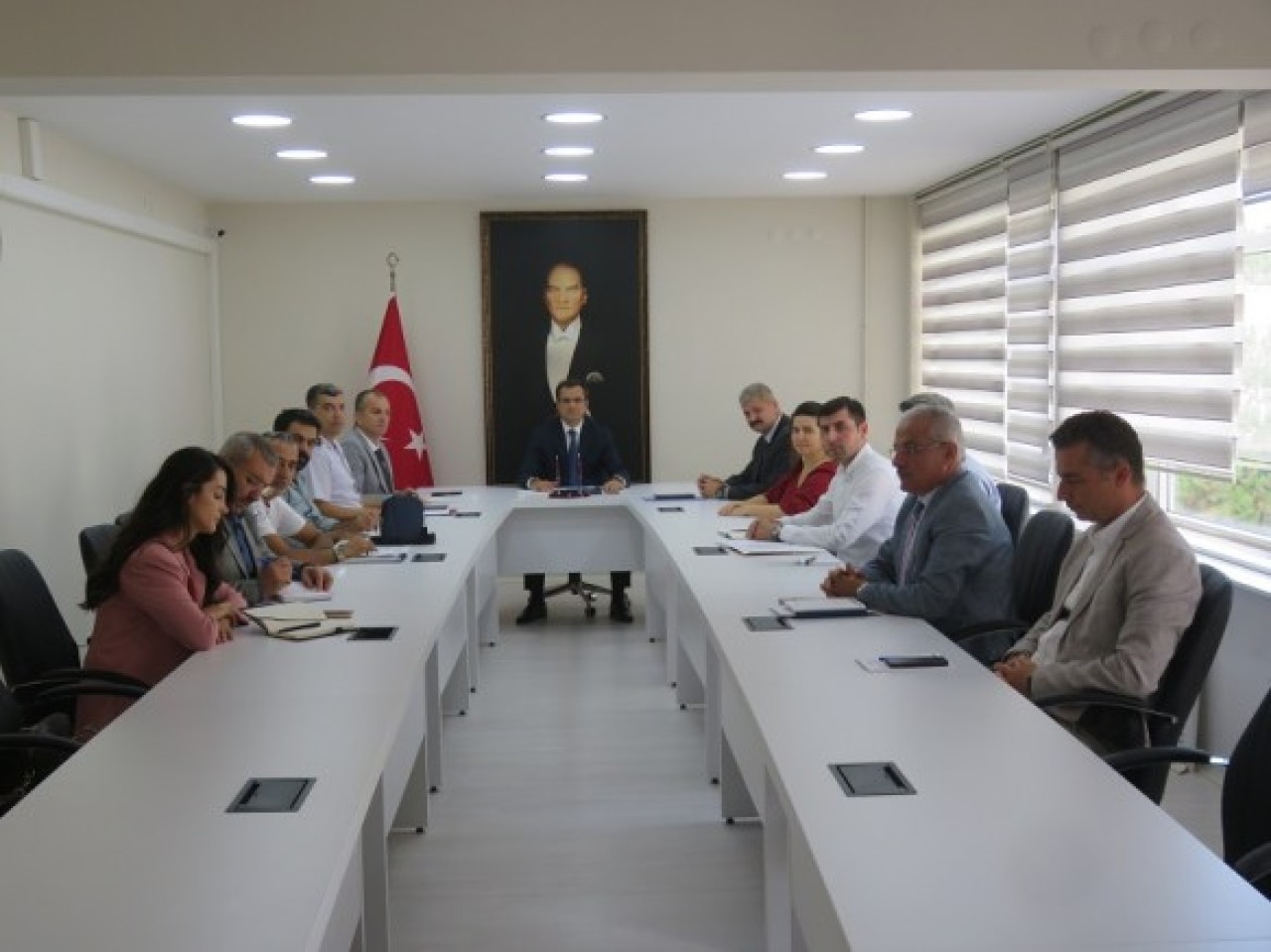 ÜNİVERSİTE GÜVENLİK VE BARINMA TOPLANTISI YAPILDI