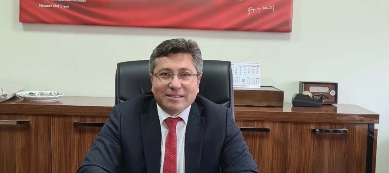 ÜNİVERSİTEYE HAZIRLIK KURSU SÜRESİ UZATILDI