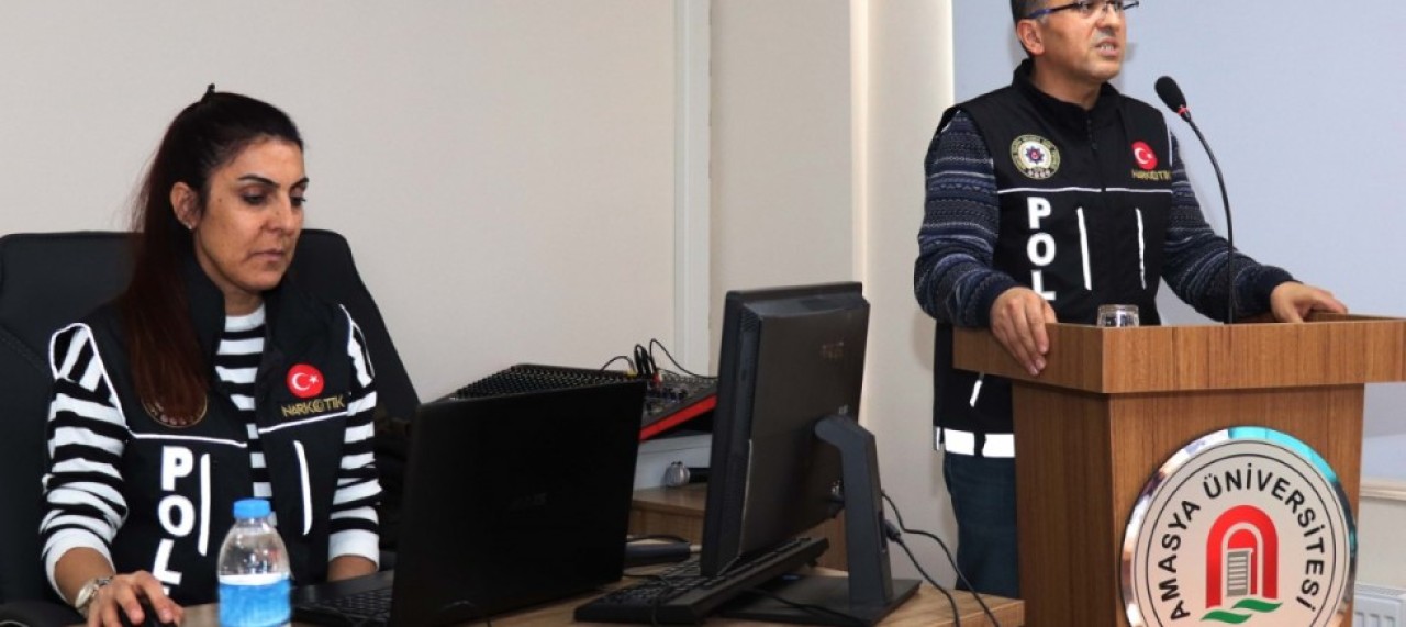 UYUŞTURUCUYLA MÜCADELE “BAĞIMLILIK” TOPLANTISI