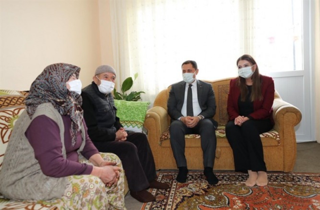 VALİ MASATLI’DAN EV ZİYARETLERİ