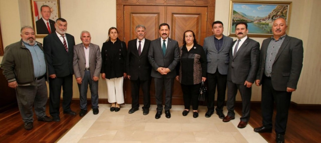 VALİ MASATLI MUHTARLARI KABUL ETTİ