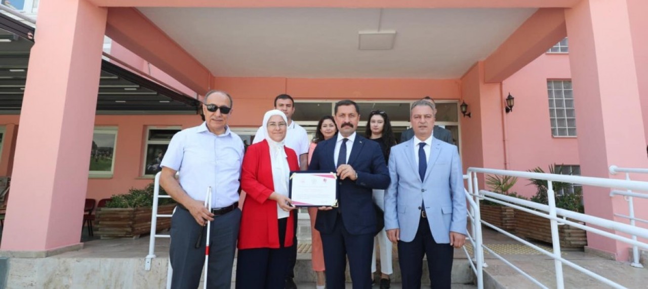 VALİ MASATLI, YEŞİLIRMAK ÇOCUK EVLERİ SİTESİNDE BELGE TAKDİM TÖRENİNE KATILDI