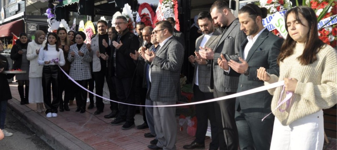 VİOLET OYUN KAFE DUALARLA HİZMETE GİRDİ