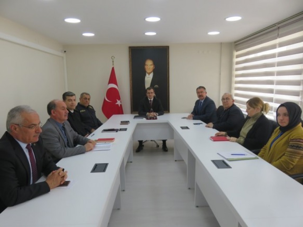 YAPILAN HİZMETLER GÖZDEN GEÇİRİLDİ