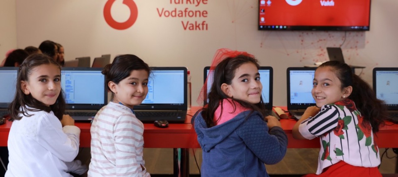 ‘Yarını Kodlayanlar Projesi’ ile  180 BİNİ AŞKIN ÇOCUĞA ULAŞILDI